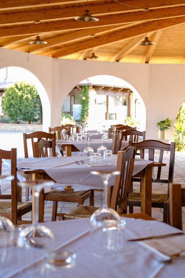 Masseria Crocco Montalbano Ionico المظهر الخارجي الصورة